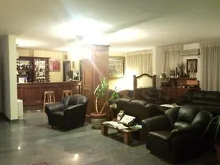 Ascot Lodging Cardano Al Campo Hotel