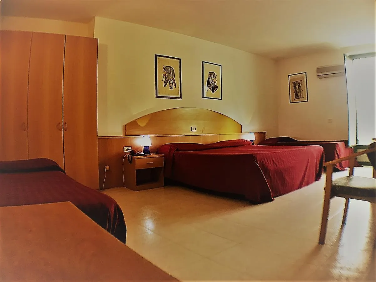 Hotel Ascot Lodging Cardano Al Campo