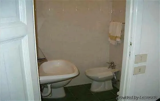 Hotel Ascot Lodging Cardano Al Campo